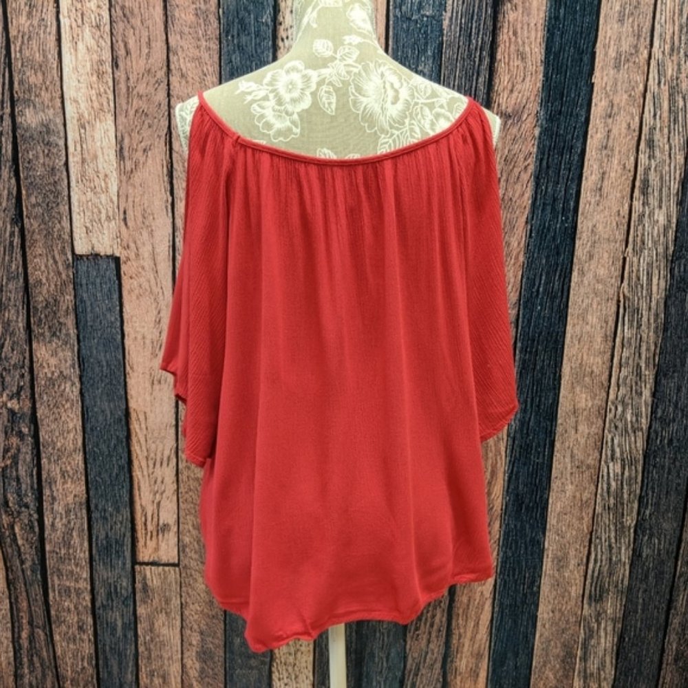 Red Cold Shoulder Top - Picture 3 of 3